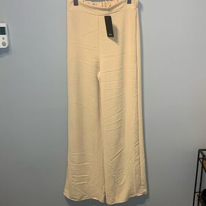 NWT 21 Saints Long Tan Light Pants